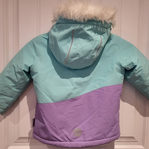 2/$20 🏷 Gusti Winter Coat Size 24m - Picture 4 of 4